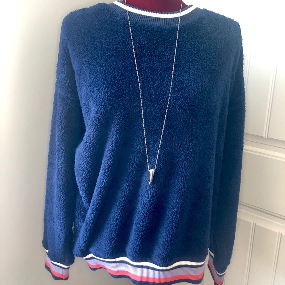 NWT aerie Cozy Crew Sweatshirt Sz M